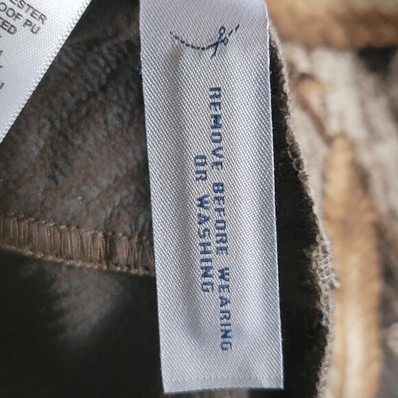 NWOT Women's Magellan Mesa Softshell Realtree EDGE Scent Control Jacket - Picture 12 of 14